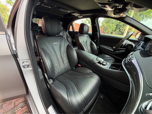 Used 2018 Mercedes-Benz S 65 AMG Sedan image 22