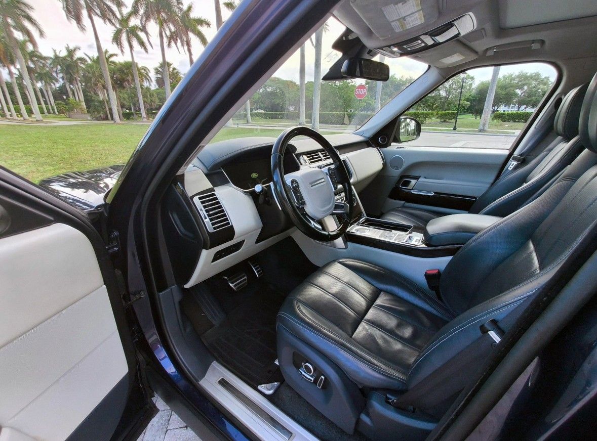 Used 2016 Land Rover Range Rover Autobiography AWD/4WD image 3