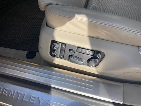 Used 2007 Bentley Flying Spur Flying Spur image 10