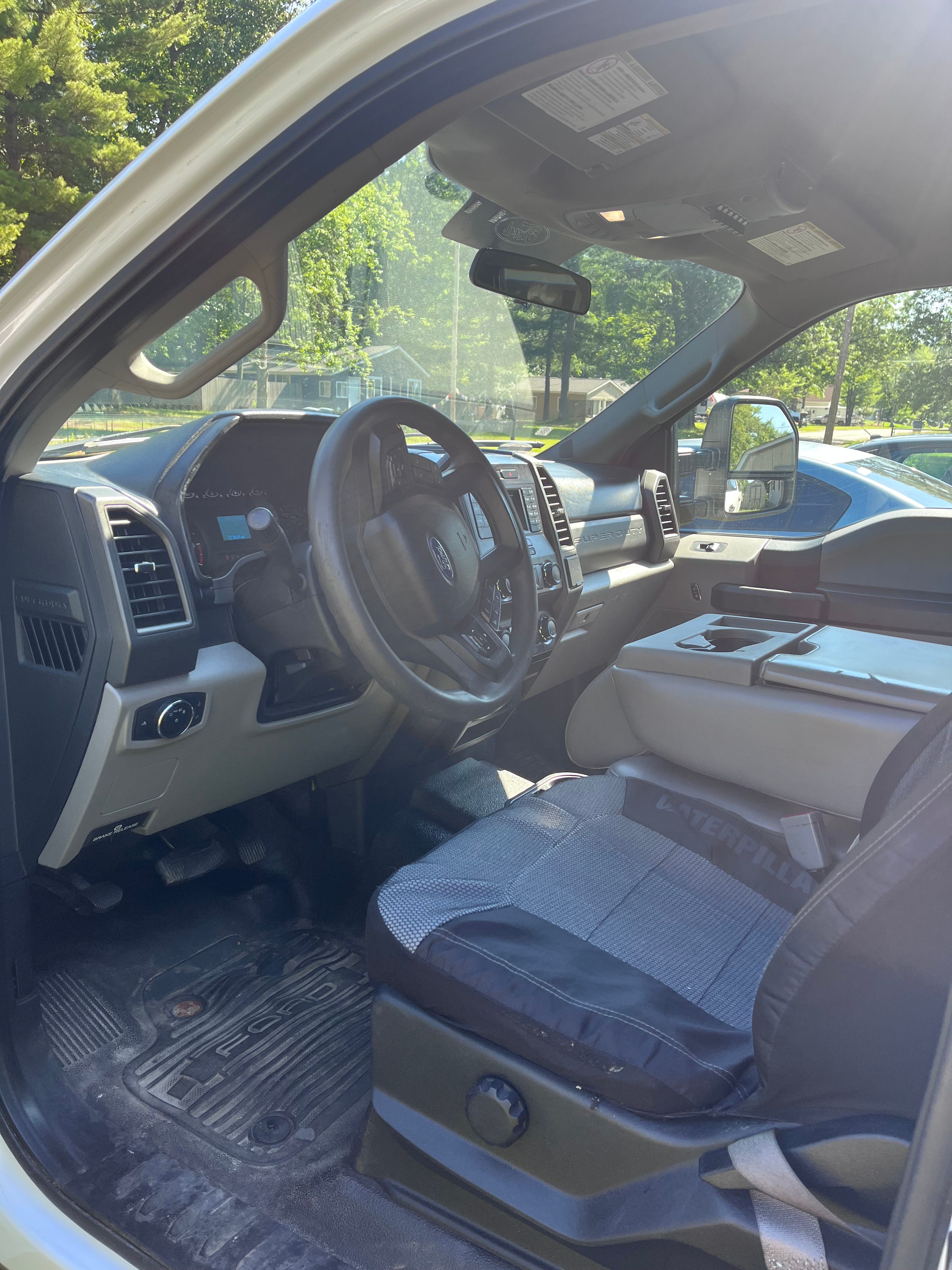 Used 2019 Ford F250 XL w/ Power Equipment Group AWD/4WD image 8