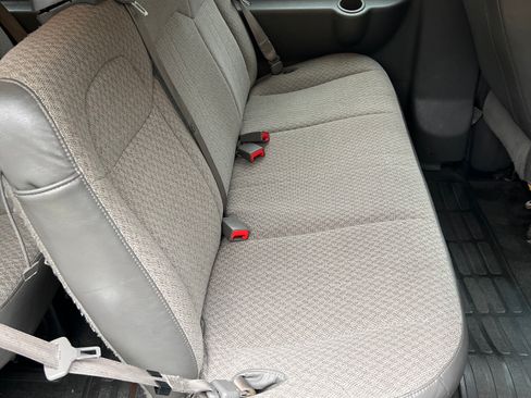 Used 2016 Chevrolet Express 3500 LT w/ LT Preferred Equipment Group image 19