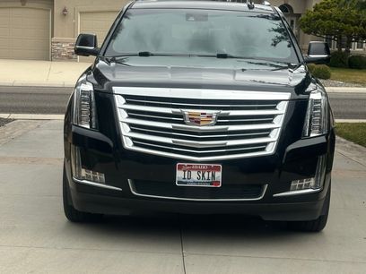 Used 2017 Cadillac Escalade Platinum
