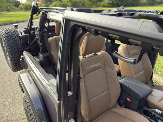 Used 2022 Jeep Wrangler Rubicon w/ Steel Bumper Group AWD/4WD image 10