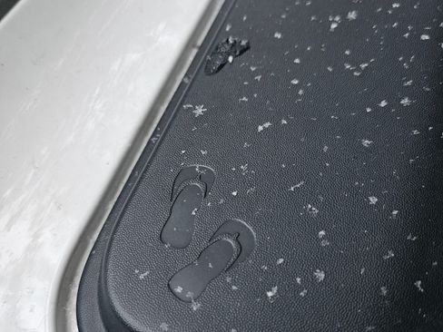 Used 2022 Jeep Wrangler Unlimited Sahara w/ Cold Weather Group image 11