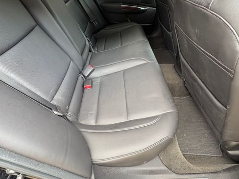 Used 2017 Acura TLX V6 SH-AWD w/ Technology Pkg image 9