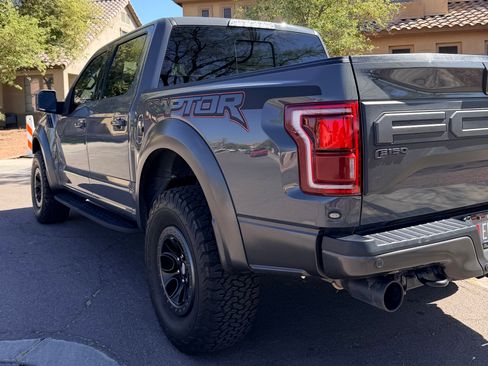 Used 2020 Ford F150 Raptor w/ Equipment Group 802A Luxury image 6