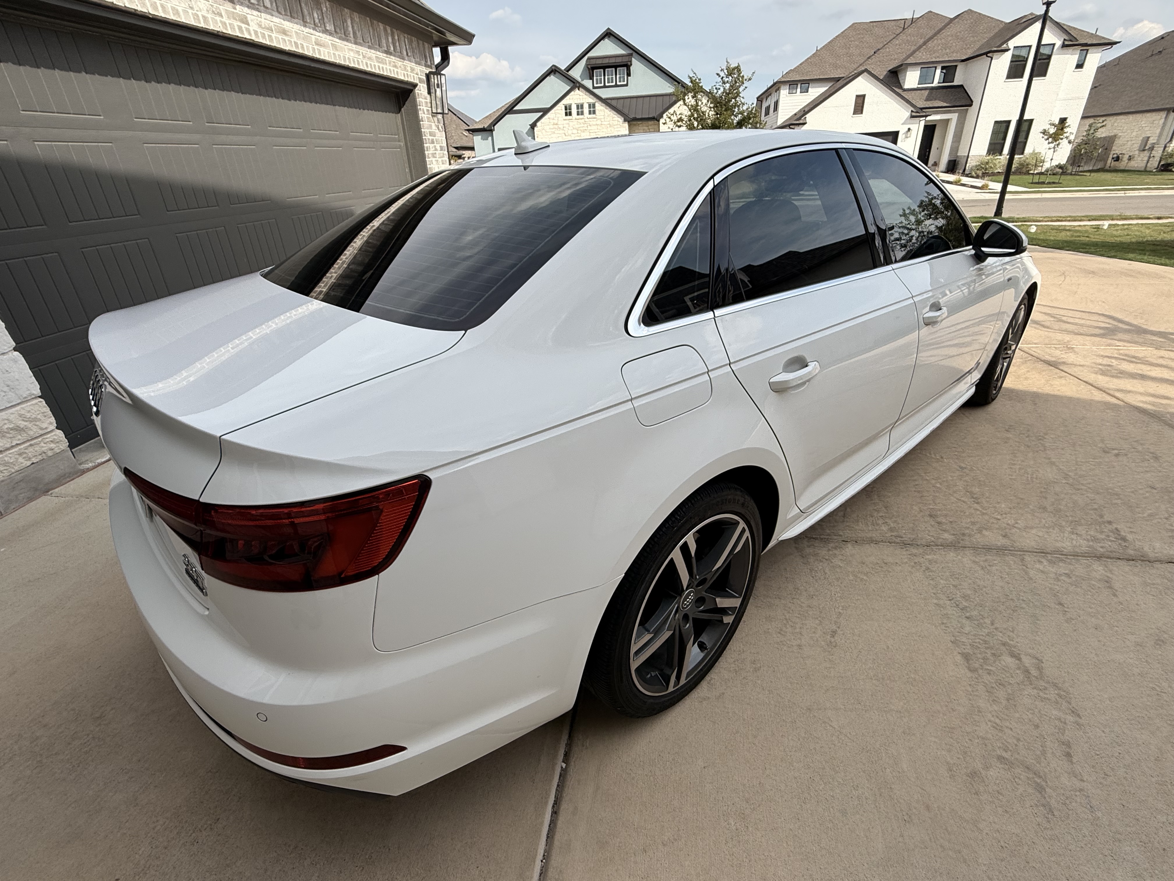 Used 2017 Audi A4 2.0T Premium Plus AWD/4WD image 5