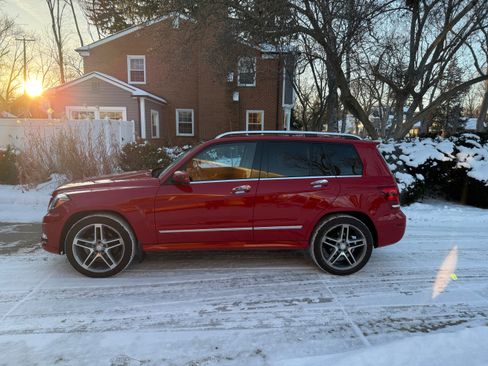 Used 2014 Mercedes-Benz GLK 350 4MATIC image 2