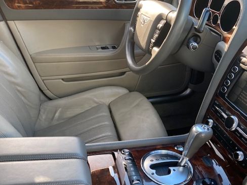 Used 2007 Bentley Flying Spur Flying Spur image 15