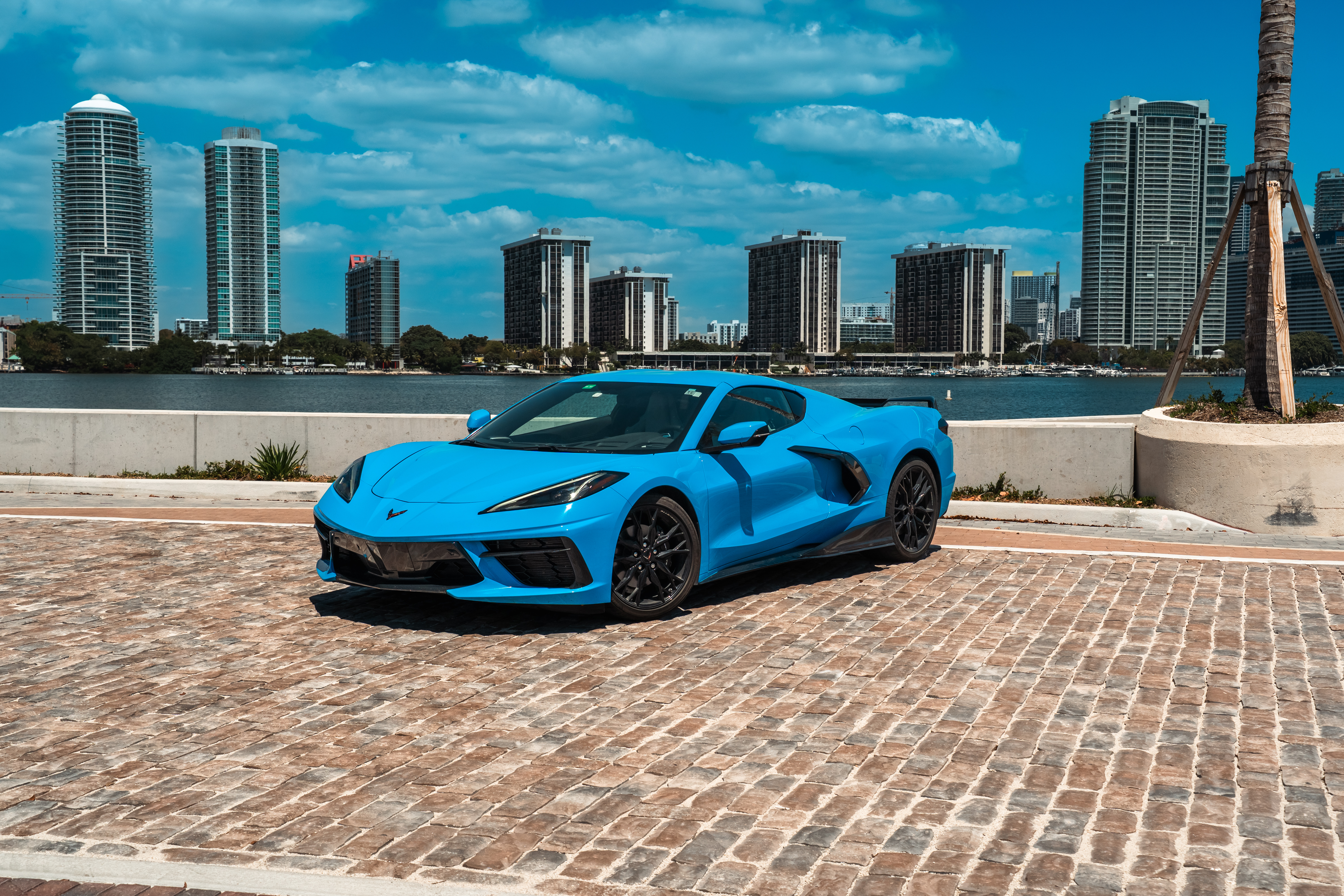 Used 2023 Chevrolet Corvette Stingray Preferred Cpe w/ 2LT RWD image 2