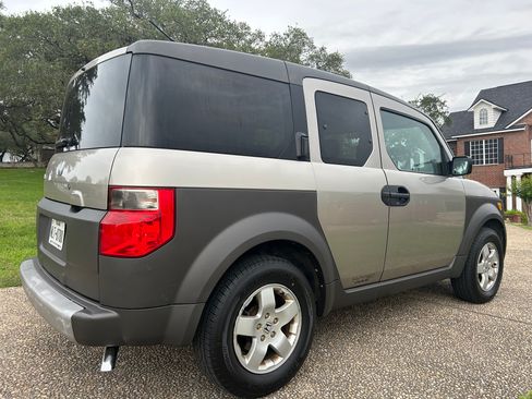 Used 2004 Honda Element EX image 4