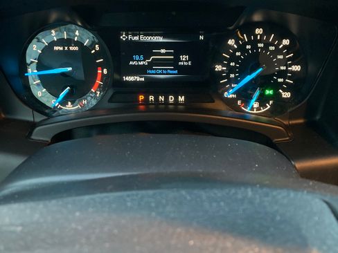 Used 2017 Ford Expedition EL XLT image 8