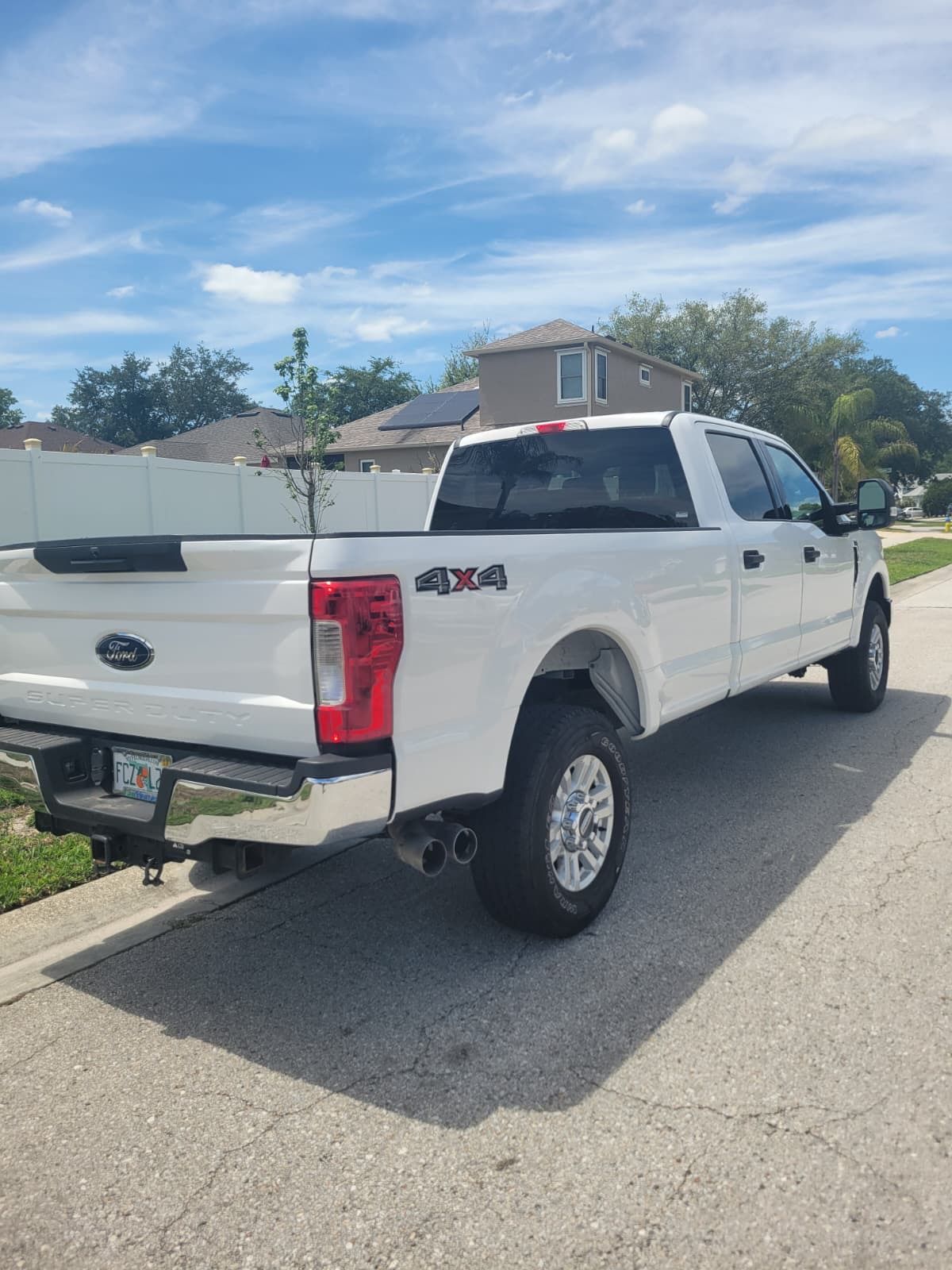 Used 2019 Ford F250 XLT AWD/4WD image 4