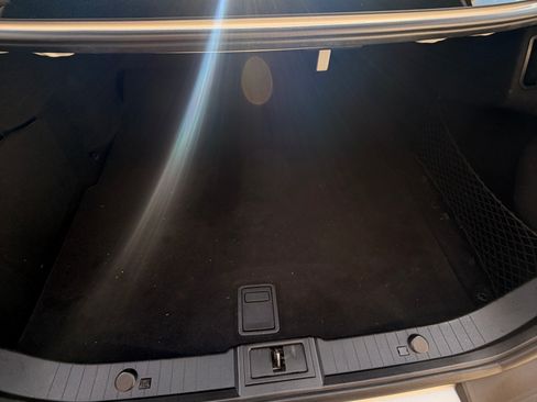 Used 2009 Mercedes-Benz CLS 550 image 15