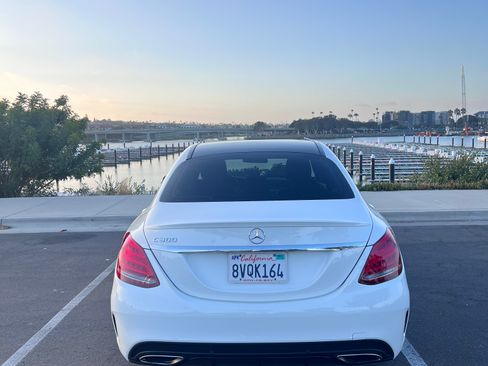 Used 2018 Mercedes-Benz C 300 Sedan image 9