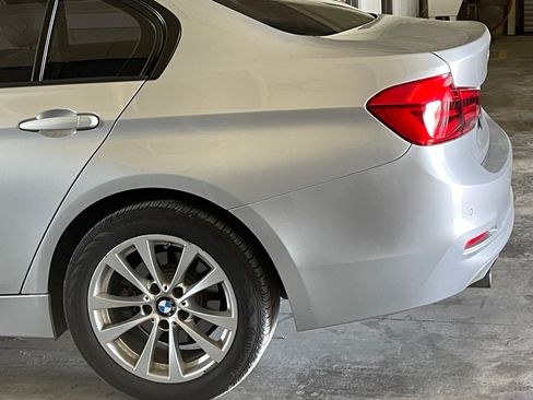 Used 2016 BMW 320i Sedan image 11