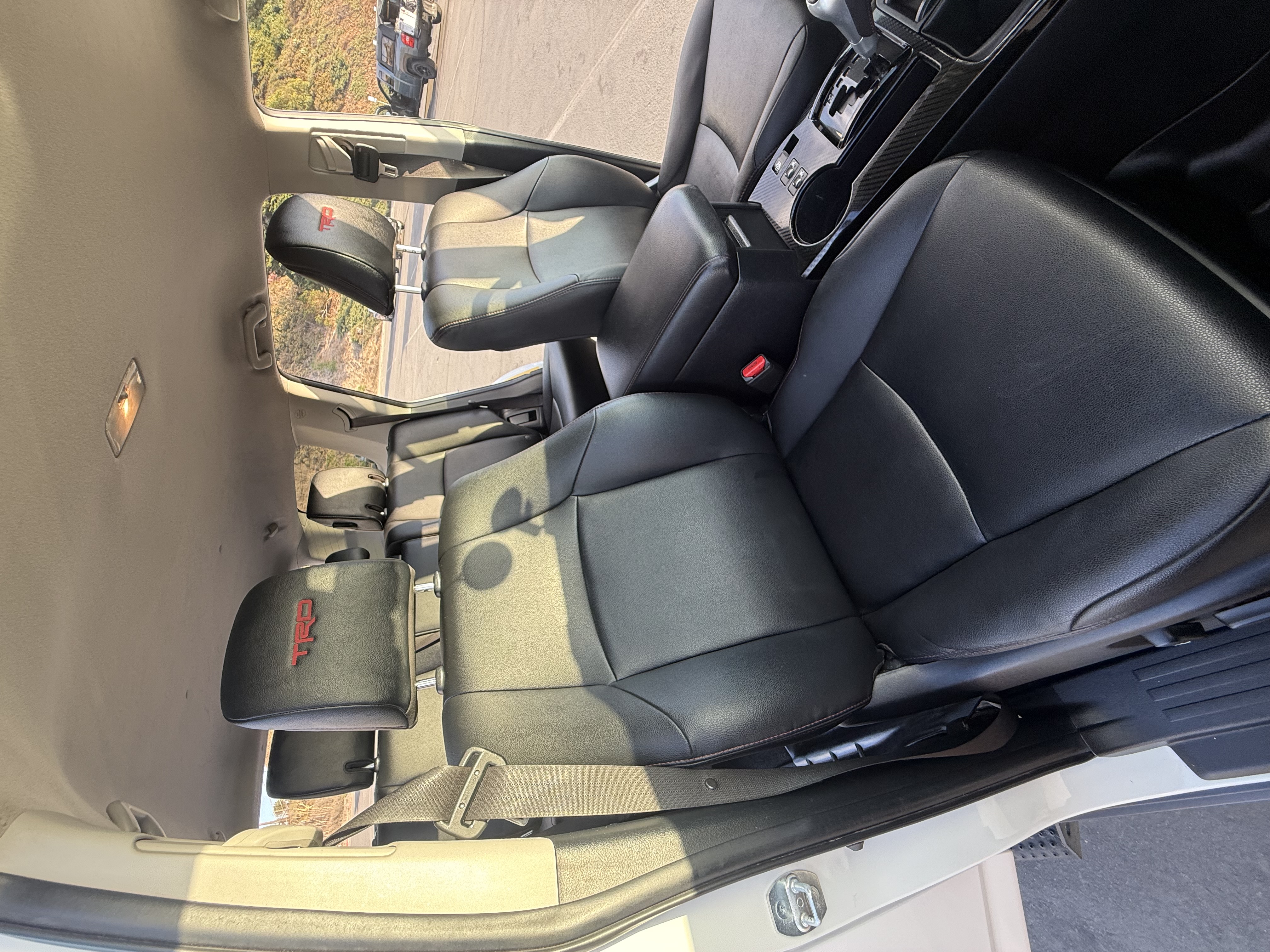 Used 2021 Toyota 4Runner TRD Off-Road Premium AWD/4WD image 11