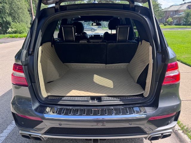Used 2012 Mercedes-Benz ML 63 AMG 4MATIC image 15