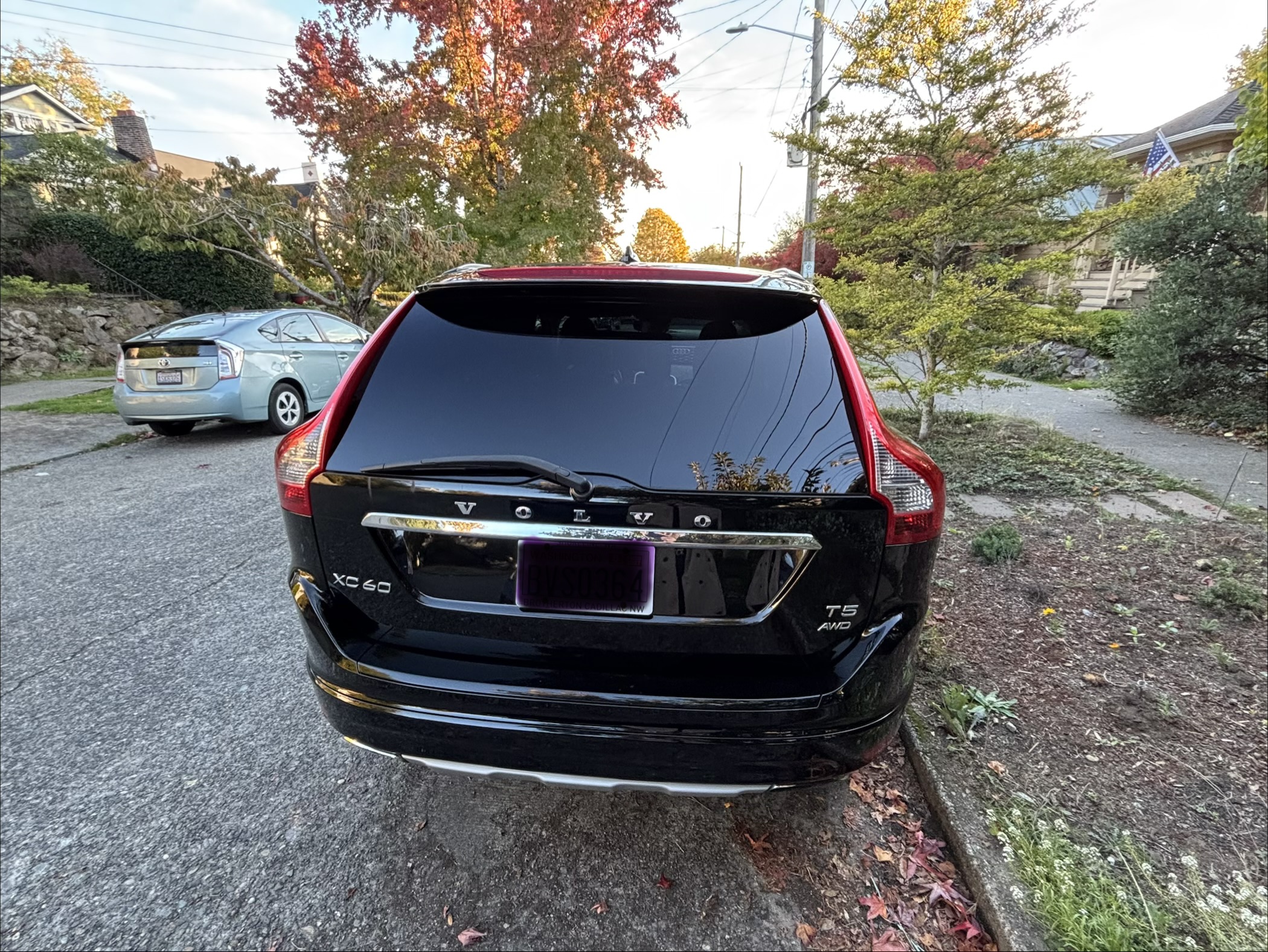 Used 2016 Volvo XC60 T5 Premier AWD/4WD image 4