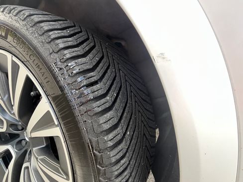 Used 2020 Volvo XC90 T5 Momentum w/ Protection Package Premier image 8