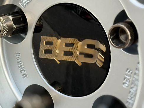 Used 2016 Nissan GT-R Premium image 11