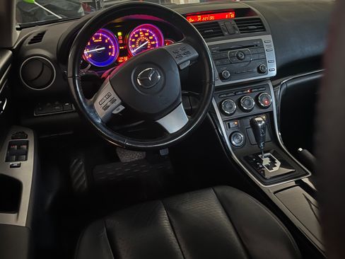 Used 2009 MAZDA MAZDA6 i Grand Touring w/ Moonroof & Bose Pkg image 11