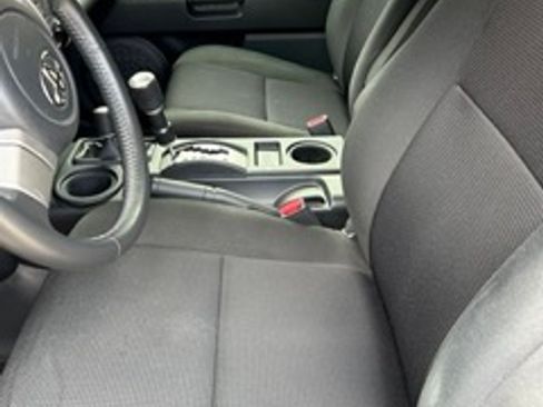 Used 2007 Toyota FJ Cruiser 4WD image 17