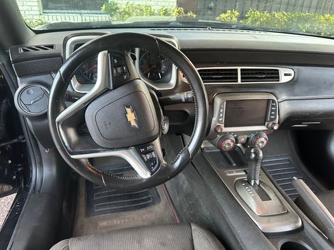 Used 2013 Chevrolet Camaro LT image 10