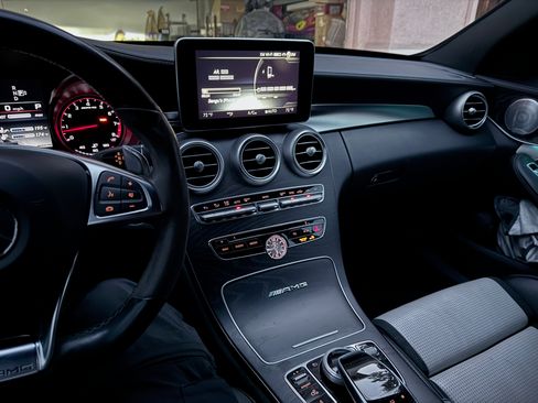 Used 2015 Mercedes-Benz C 63 AMG S image 23