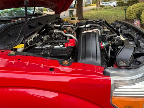 Used 2012 Ford F350 XLT w/ Camper Pkg image 15