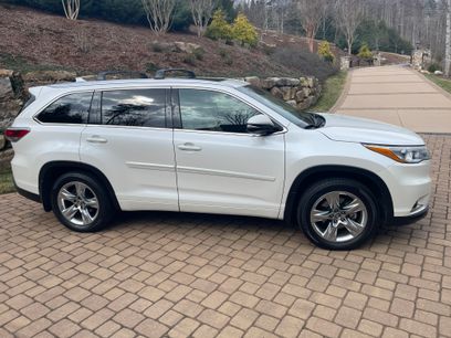 Used 2016 Toyota Highlander Limited Platinum
