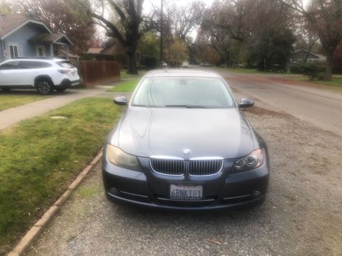 Used 2007 BMW 335i Sedan image 4