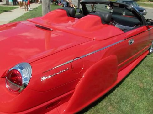 Used 2002 Ford Thunderbird RWD image 6