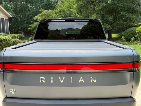 Used 2024 Rivian R1T Adventure AWD/4WD image 5
