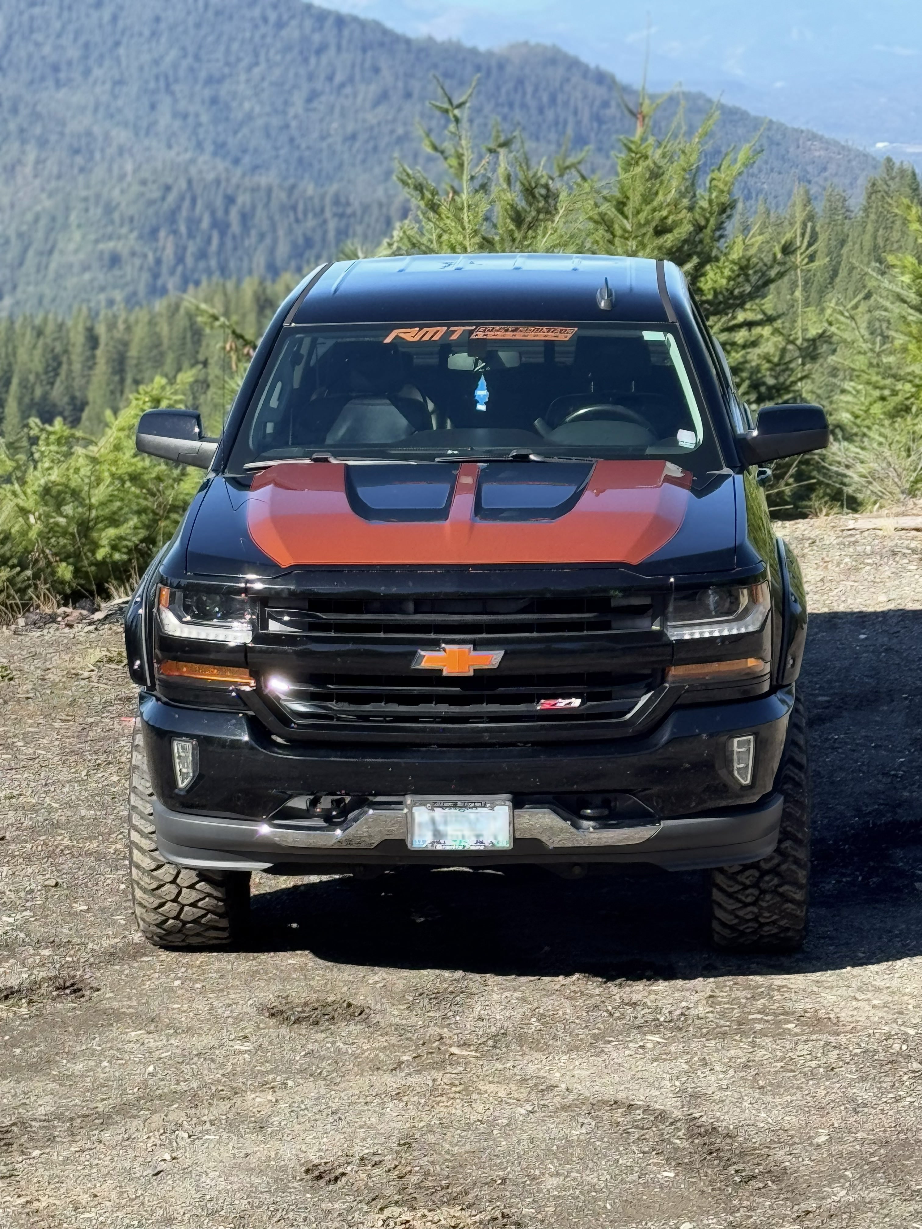 Used 2016 Chevrolet Silverado 1500 LT w/ All Star Edition AWD/4WD image 2