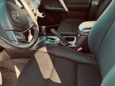 Used 2016 Toyota RAV4 LE image 16