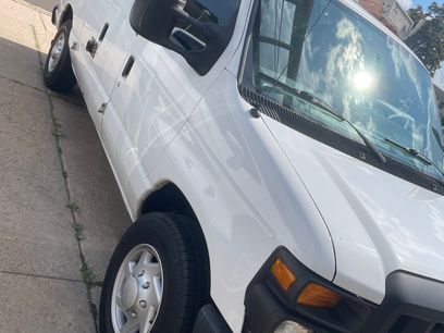 Used 2013 Ford E-250 and Econoline 250 w/ PWR Group