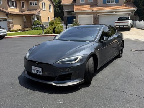 Used 2016 Tesla Model S 75 RWD image 6