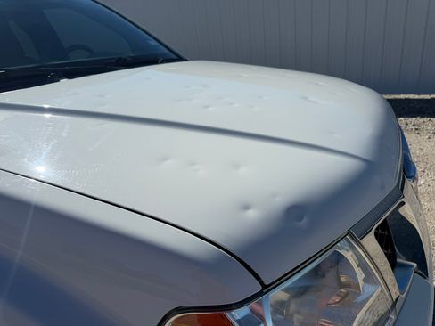 Used 2020 Nissan Frontier S image 2