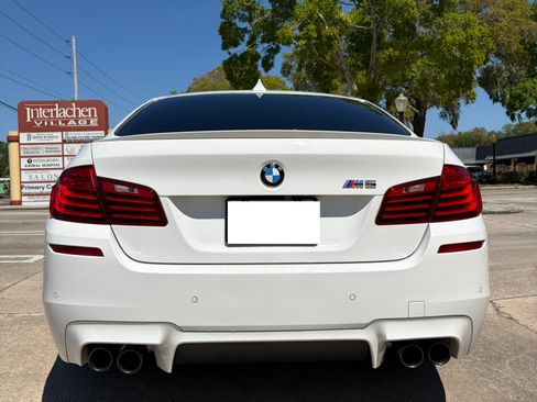 Used 2014 BMW M5 Sedan 4D image 10