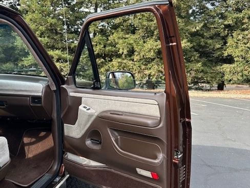 Used 1994 Ford Bronco image 8