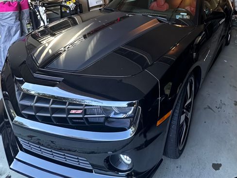 Used 2010 Chevrolet Camaro SS image 4