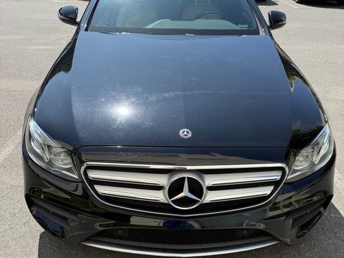Used 2018 Mercedes-Benz E 300 image 14