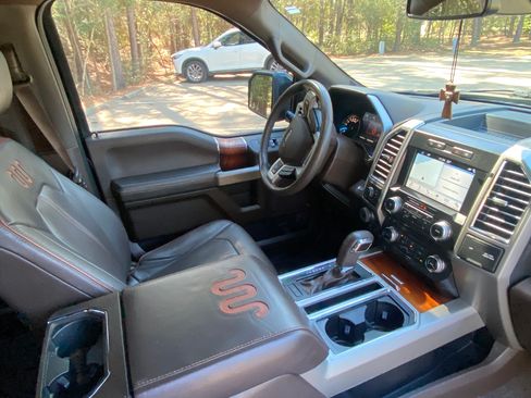 Used 2017 Ford F150 King Ranch w/ Equipment Group 601A Luxury image 10