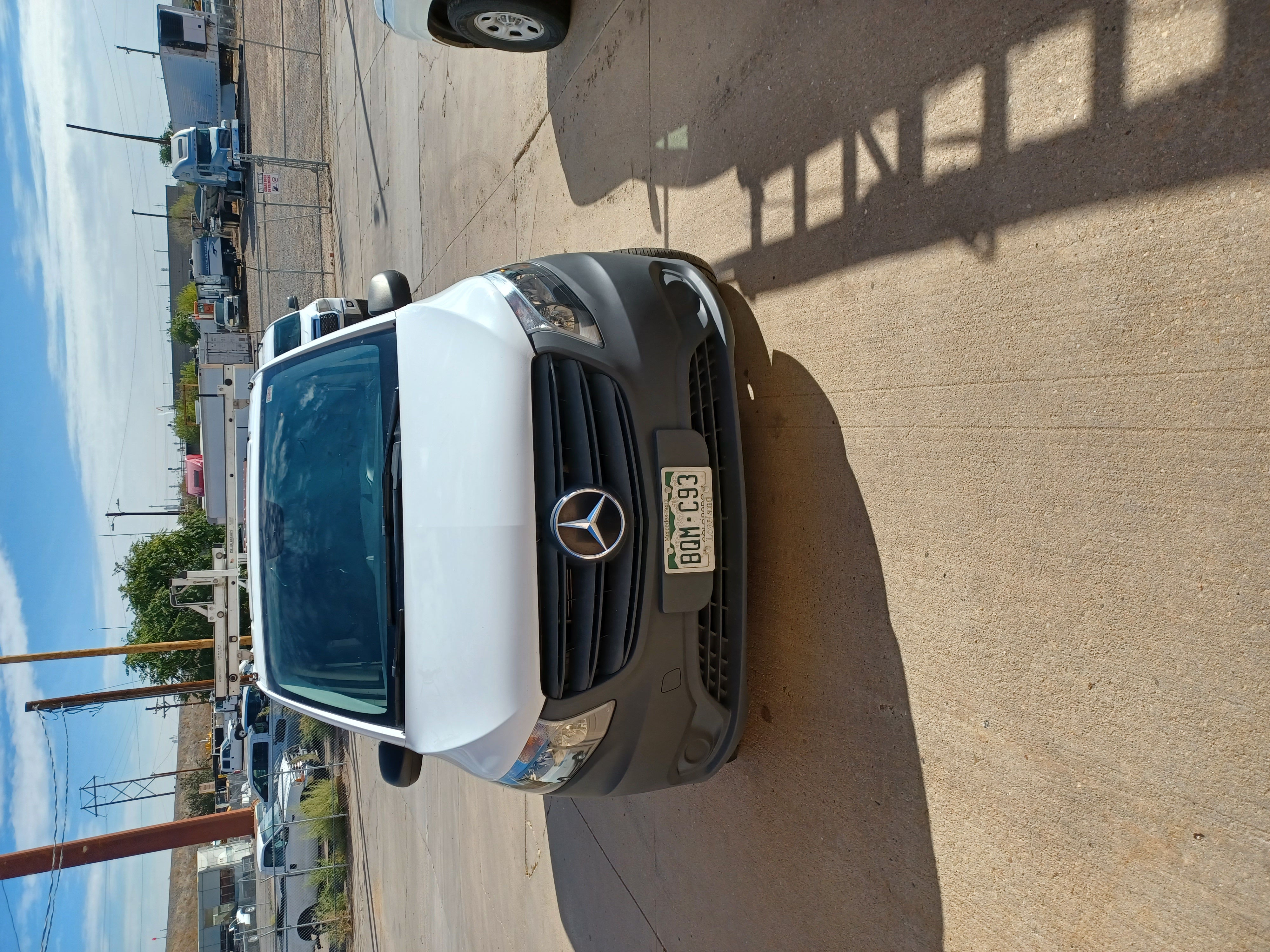 Used 2022 Mercedes-Benz Metris image 2