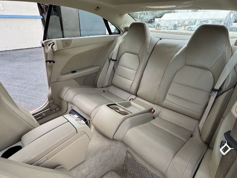 Used 2010 Mercedes-Benz E 350 Coupe image 11