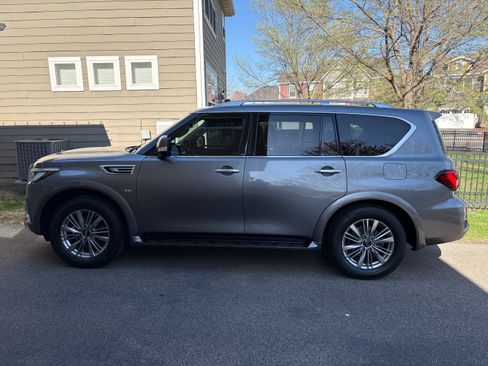 Used 2020 INFINITI QX80 Luxe w/ Proassist Package image 2