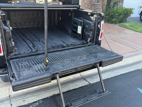 Used 2013 Ford F150 Lariat w/ Luxury Equipment Group AWD/4WD image 16