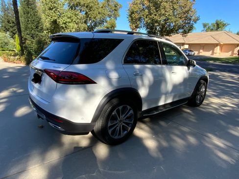 Used 2020 Mercedes-Benz GLE 350 4MATIC image 2