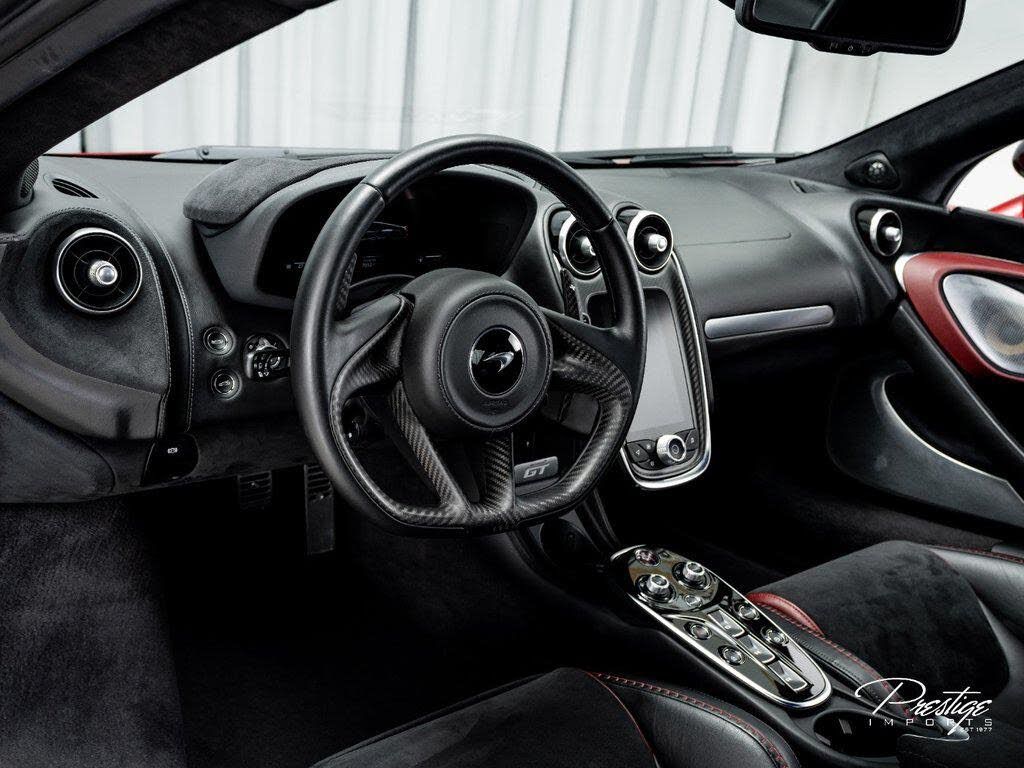 Used 2020 McLaren GT RWD image 26